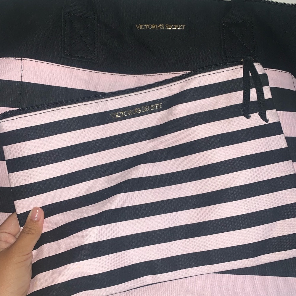 Victoria's Secret Pink and Black Tote Bag 🖤💗